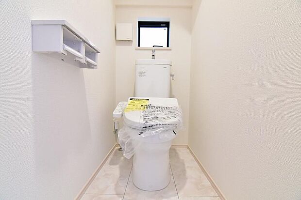 清潔感をモチーフにしており広々とした空間を実現しております。