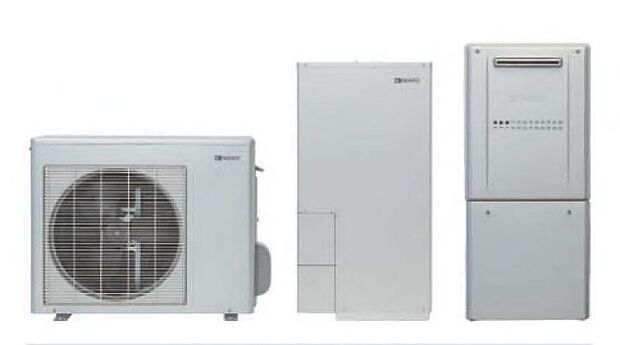 ハイブリッド給湯器（ユコア）　災害時のライフライン確保に配慮したガスと電気を組み合わせたハイブリッド給湯器を設置。