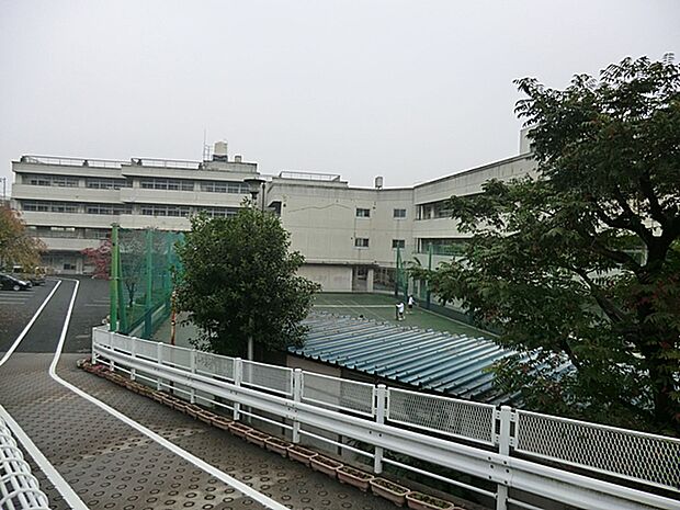 横浜市立松本中学校1170m