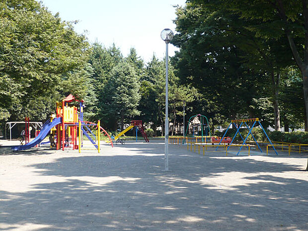 平間公園 300m