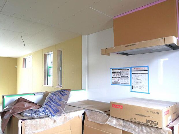 広々とした対面式キッチンスペース。食洗機が付き、収納力もあるキッチンはお料理が捗ります。(2026.2.16撮影)