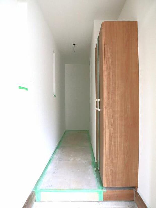 雑多な玄関ではなくスッキリ空間としてお家の顔になるよう設計いたしました。(2026.2.16撮影)