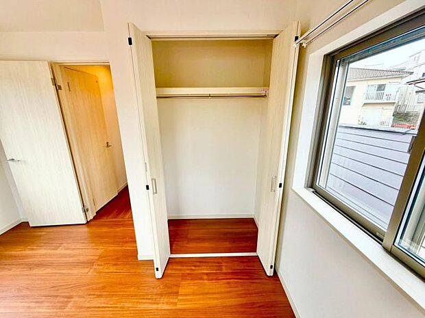 各部屋に収納が充実しており、整理整頓がしやすい設計です。