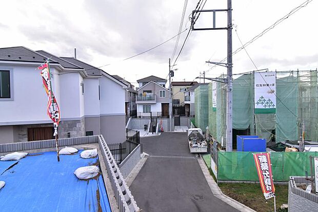 環境に恵まれ、陽光に包まれた邸宅は月日が経っても色褪せることなく「オンリーワン」に輝き続けます。