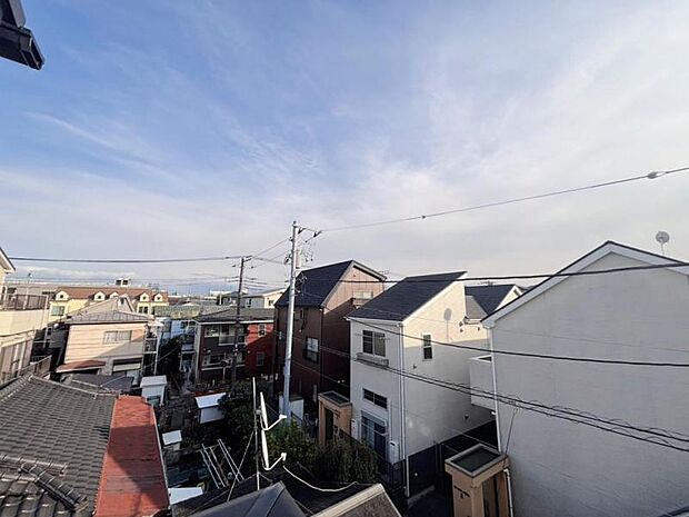 心を落ち着かせ開放してくれる眺望が、今日も家族を包み込みます。