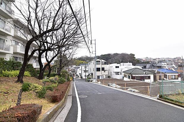 物件のご紹介以外にも、資金計算等のご相談も承っておりますので、お気軽にお申し付けください。