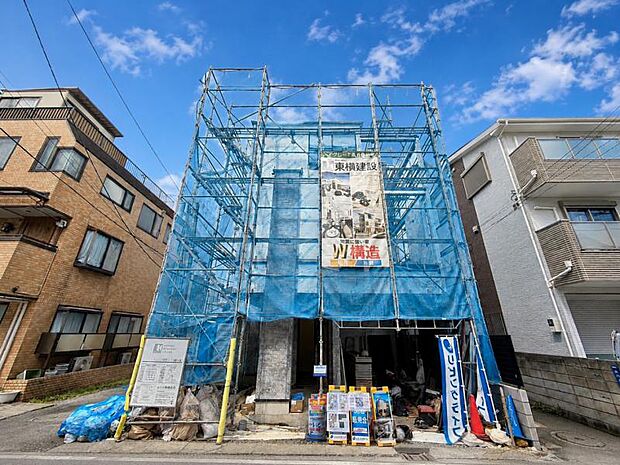 完成が待ち遠しい新築戸建。設備・仕様などお気軽にお問い合わせください。