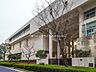 周辺：横浜市立港中学校　220m