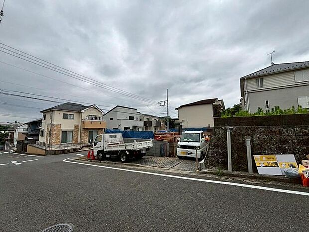 実際の日当たりや現地の雰囲気もご確認くださいませ。(2026年6月撮影)