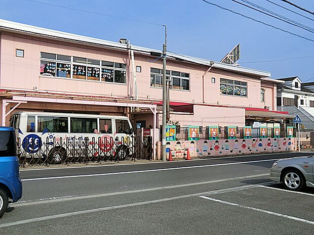 あさひ台幼稚園 320m