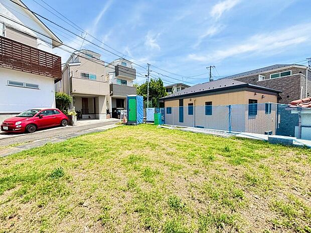 完成前の状態をご覧いただくことで、隣接した環境もしっかりとご覧いただけます。【2026.6.1撮影】