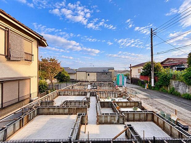 同じ工務店の完成見本や同ボリュームの完成物件もご案内しておりますので、お気軽にお問い合わせ下さいませ。