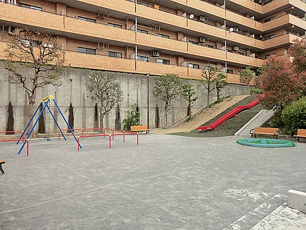 北寺尾第四公園　300m