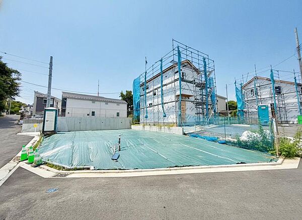 更地の状態をご覧頂くことで、隣接した環境をしっかりとご確認頂けます。