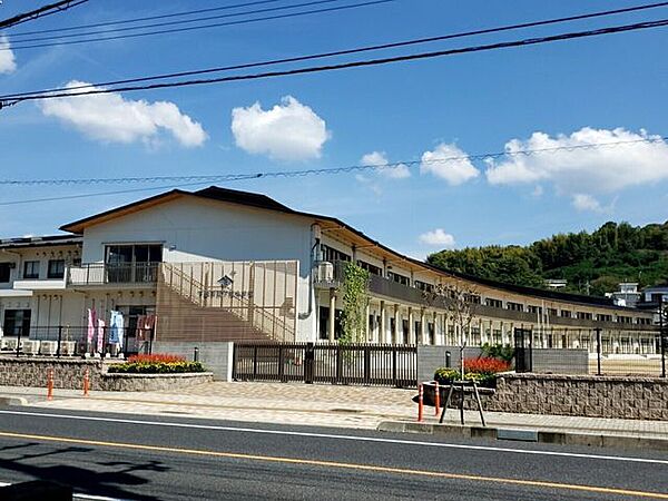 下松小学校 1370m
