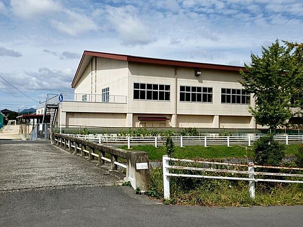 末武中学校「温かみのある賢さ」を身に付け、心身ともに健康で、地域で活躍できる生徒の育成 3500m