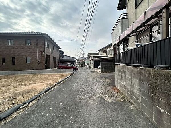 前面道路含む現地写真