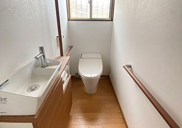 快適さと安心感を両立させた、機能的なトイレです！