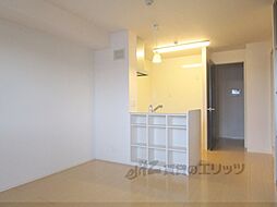 シンフォニア 203 2階1LDKのリビング/ダイニング