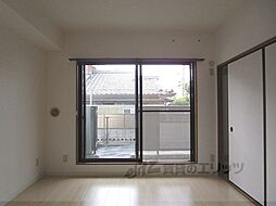 グランシャリオ草津 101 1階3LDKのリビング/ダイニング