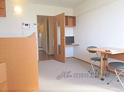 レオパレスプラティニ 207 2階1Kのリビング/ダイニング