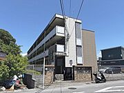 彦根口駅より徒歩5分 3階 築17年4ヶ月の賃貸物件