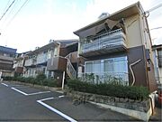 石山駅よりバス10分 徒歩1分 1階 築33年8ヶ月の賃貸物件