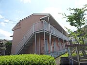 石山駅よりバス8分 徒歩1分 1階 築33年7ヶ月の賃貸物件