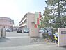 周辺：草津小学校まで1500メートル