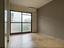 JR東海道・山陽本線 南彦根駅 徒歩33分の賃貸マンション 2階1Kのリビング/ダイニング