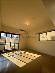 リューズ・リバー月島 8階3LDKのリビング/ダイニング