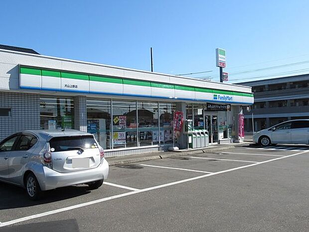 ファミリーマート 犬山上野店 700m