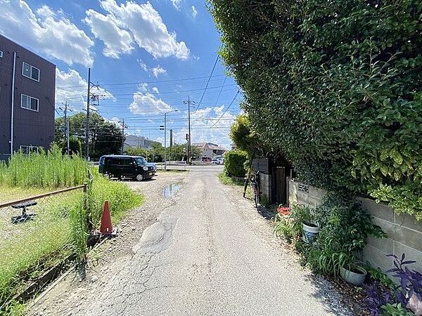 前面道路含む現地写真