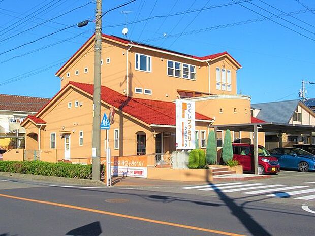 つくしファミリークリニック車で2分 450m