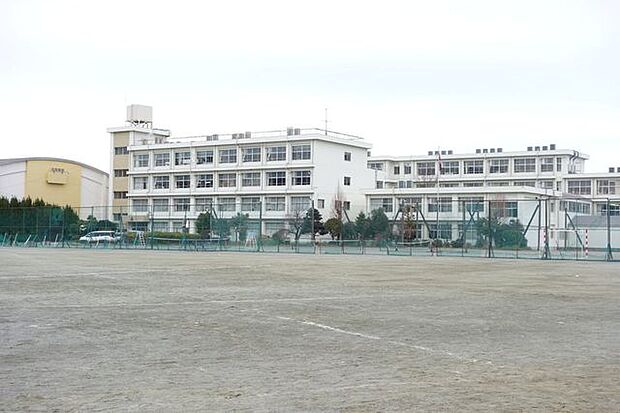 扶桑町立扶桑中学校 1400m