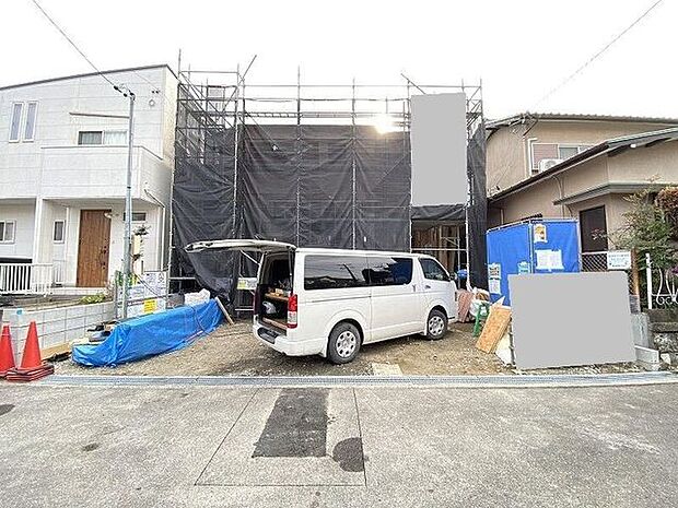 完成前の物件に限り、カラー選択やオプション工事 などのサービス特典が受けられる場合がございます。詳しくお知りになりたい方はお気軽にお問合せください。