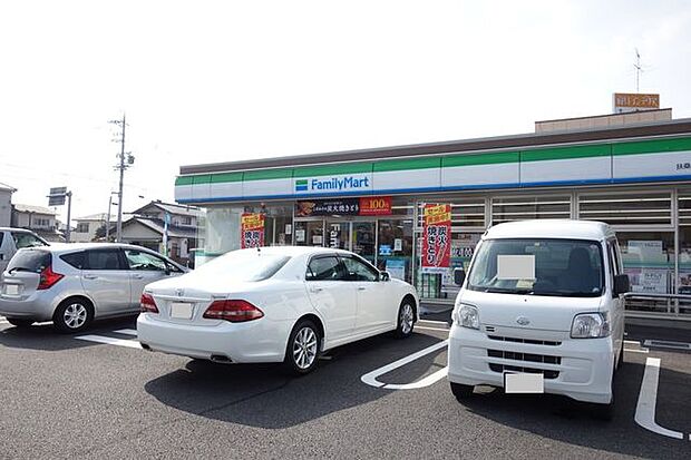 ファミリーマート扶桑高雄店車で4分 1000m