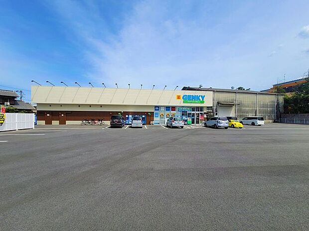 ゲンキー犬山上野店 200m