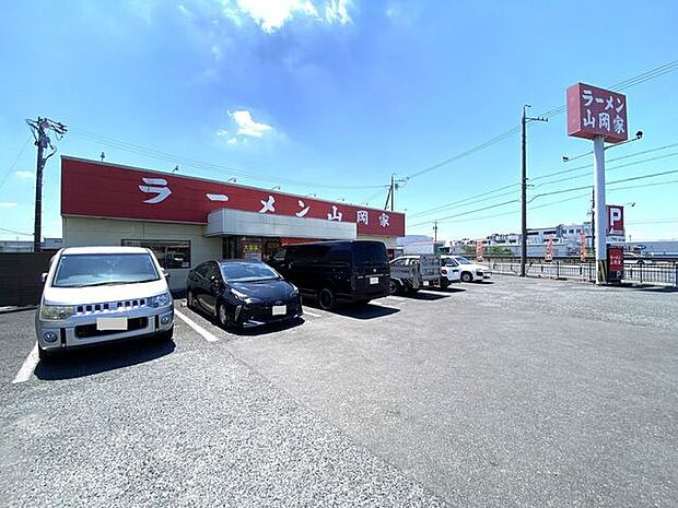ラーメン山岡家 大口店車で5分 1800m