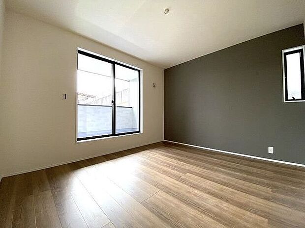 大きな窓によりお部屋をさらに広く・明るく・開放的に感じられます!