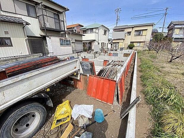 完成前の物件に限り、カラー選択やオプション工事 などのサービス特典が受けられる場合がございます。詳しくお知りになりたい方はお気軽にお問合せください。