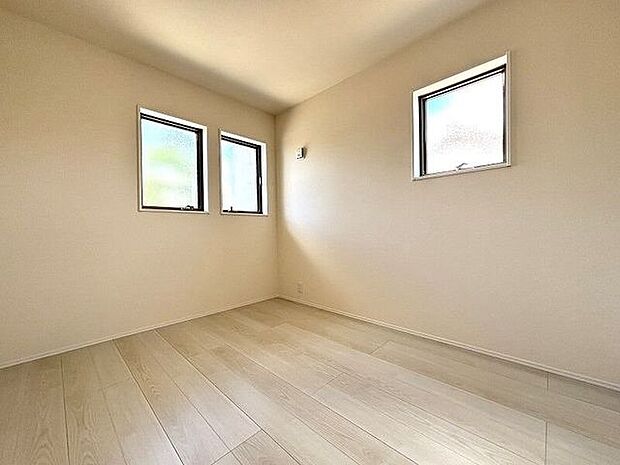 広すぎず狭すぎず、子ども部屋としてちょうど良い仕様♪