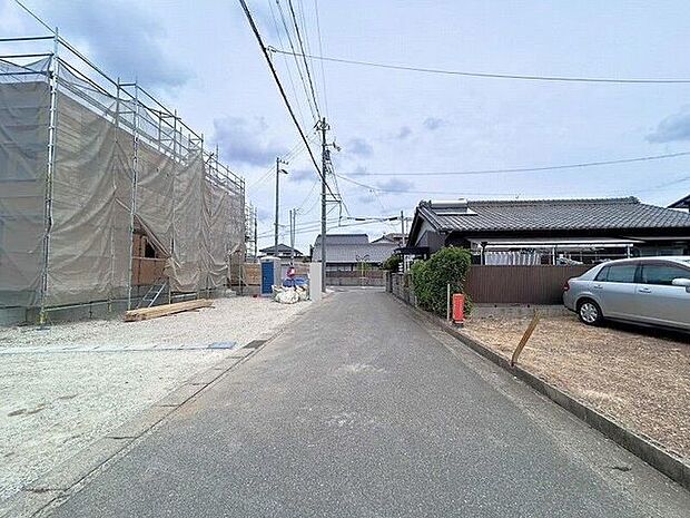 前面道路含む現地写真