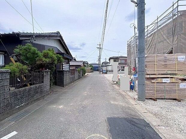 前面道路含む現地写真