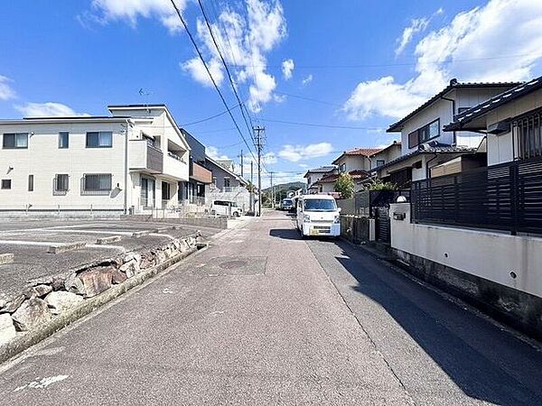 前面道路含む現地写真