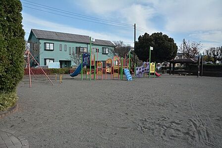 石住若草公園 550m