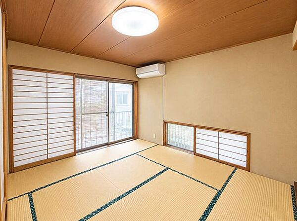 ※掲載写真は、室内をより見やすくするためAI加工により家具・荷物等を除去したイメージです。実際の室内状況とは異なる場合がございますので、あらかじめご了承ください。