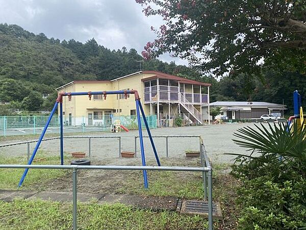 津久井中央保育園 1010m