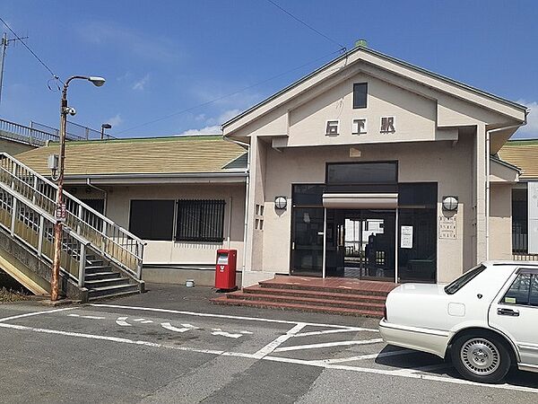 画像14:関東鉄道常総線石下駅まで2700m