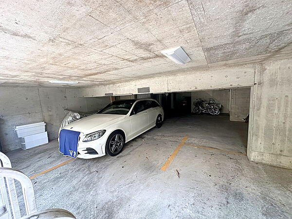 駐車場を拡大表示